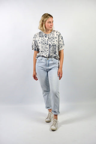Vintage 90s Mid Waist Straight Leg Jeans Hellblau - L