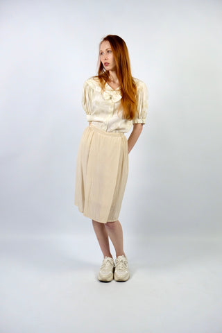 70s/80s Handmade High Waist Rock mit zartem Hahnentrittmuster in Cremeweiß und Beige, fließender Schnitt, vermutlich aus Seide – zu empfehlen für eine XXS