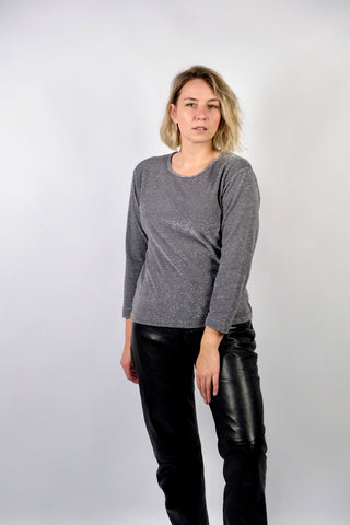 Glitzerndes, quer geripptes 90s Shirt in Grau/Silber mit Rundhalsausschnitt und ¾-Ärmeln – Größe L/XL