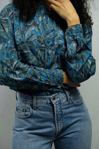 80s/90s Seidenhemd mit tollem Crazy Pattern Print in Blau, Anthrazit und Grau-Grün, unisex tragbar (Herren XL, Damen XL/XXL je nach gewünschter Passform und ideal für große Körpergrößen, bitte Ärmellänge beachten) – ein absolutes Highlight