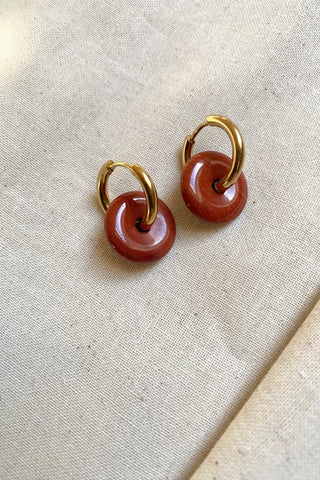 Natursteinohrringe mit Achat Anhänger.