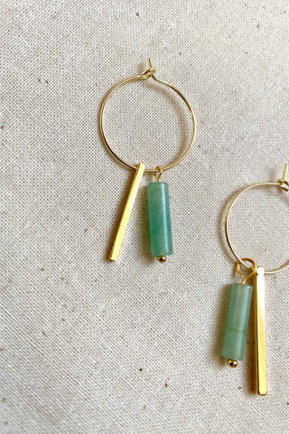 Natursteinohrringe mit Aventurin Anhänger.