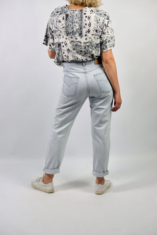Vintage 90s Mid Waist Straight Leg Jeans Hellblau - L