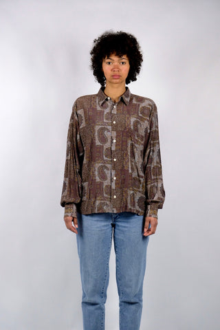 80s/90s Hemd aus reiner, leichter Viskose mit tollem Boho/Paisley Crazy Pattern Print in gedecktem Grau, Braun, Ocker, und Weinrot/Aubergine – unisex tragbar: Herren M, Damen M/L und ein absolutes Highlight