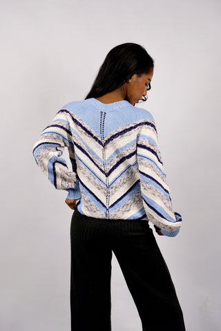 Handmade 80s/90s Pullover mit tollem Streifen-Strickmuster in Blautönen, Creme und Grau – entspricht ca. einer S