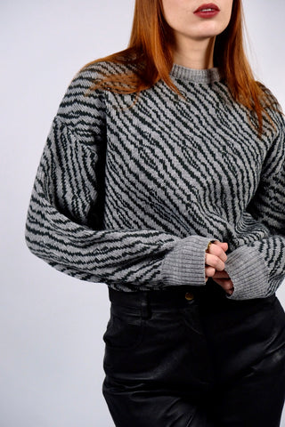 80s/90s Wolle Mix Pullover mit Rundhalskragen und tollem Zebramuster in Hellgrau und Dunkelgrau/Anthrazit – Größe S