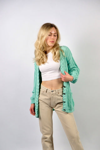 80s Zopfstrick Cardigan in Türkis mit tollen silbernen Knöpfen und aufgesetzten Taschen – Größe M – made in Italy