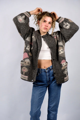 Atemberaubende 80s/90s Wolljacke in lockerem Schnitt mit Ballonärmeln, Taschen und süßem Landschaftsmuster in tollen Farben (Graubraun/Taupe, Greige, Creme, Beige/Hellbraun und Rosa) – ca. tragbar von einer XS bis M je nach gewünschter Passform und ein absolutes Highlight