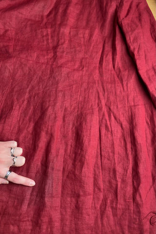 hochwertiger 90s Blazer made in Italy aus 100% Leinen in gedecktem Rot – offener Schnitt mit hübschen Stickereien – ein absolutes Highlight in Größe M