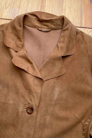 Cognacbraune, leichte 90s Blazer-Jacke aus echtem, butterweichem Veloursleder mit tollen Nähten im Western-Stil; femininer Schnitt mit Taschen – Größe S und ein absolutes Highlight