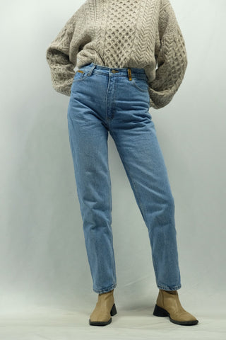 Vintage 90s High Waist Slim Fit Mom Jeans - S/M