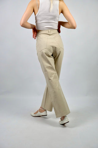 Beige 90s/00s MAC Jeans mit normaler Bundhöhe, geradem Bein und Stretch-Anteil: daher tragbar von einer M bis L, bitte Maße beachten