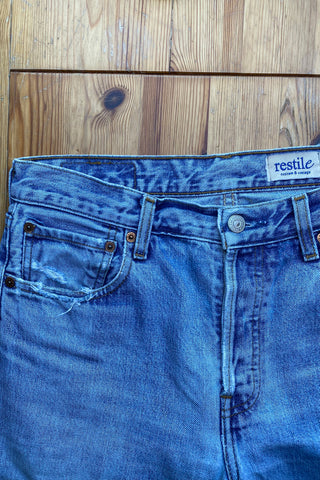 Vintage 1997 Levi's 513 Slim Straight Crop Jeans Hellblau - S/M