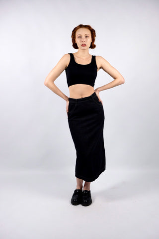 90s Denim High Waist Rock made in Italy aus reiner Baumwolle in Dunkelgrau/Anthrazit – schmaler, gerader Schnitt mit tollem Faltendetail hinten – Größe S und ein zeitloses Highlight