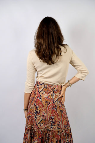 90s/00s Basic Shirt von der Marke Esprit in Creme/Beige, aus reiner Baumwolle, eher kürzerer Schnitt mit hübscher Schnürung vorn, gerippter Struktur und ¾-Ärmeln – Größe S und ein absolutes Highlight