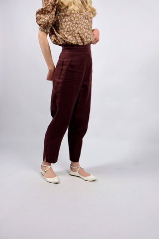Hochwertige 90s High Waist Hose von der Premium-Marke Marella made in Italy aus 100% Leinen in tollem Weinrot/Aubergine – ideal für eine heutige XS und ein absolutes Highlight