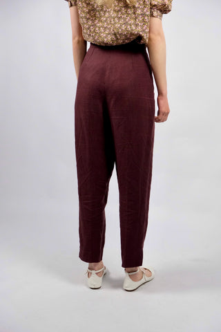Hochwertige 90s High Waist Hose von der Premium-Marke Marella made in Italy aus 100% Leinen in tollem Weinrot/Aubergine – ideal für eine heutige XS und ein absolutes Highlight