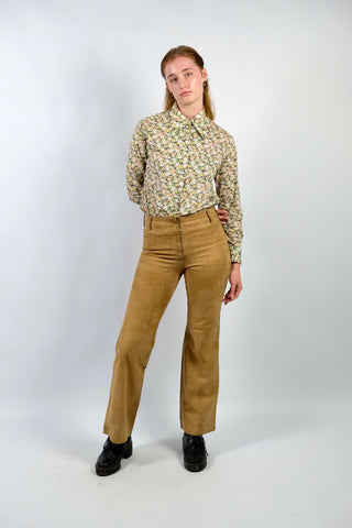 hellbraune 70s Mid Waist Schlaghose aus Veloursleder – ideal für eine (schmale) S, bitte Maße beachten
