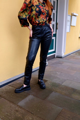80s/90s High Waist Hose aus schwarzem Echtleder und Stretch-Stoff, ideal für eine heutige S und ein absolutes Highlight