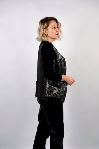 80s/90s Weste in Anthrazit/Silber mit glitzerndem Blumenmuster und Taschen – entspricht ca. einer heutigen L/XL (bitte Maße beachten)