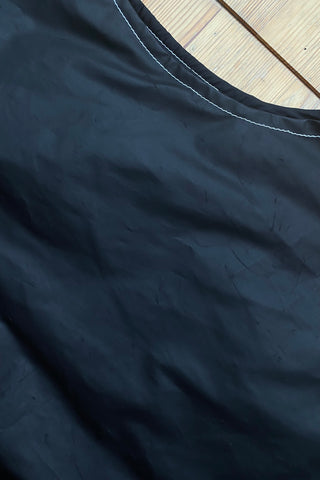 Schwarze 90s Utility Weste mit Knebelverschlüssen und weißen Kontrastnähten – Größe M/L