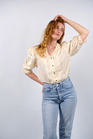 Vintage 80s/90s Landhaus Lochspitze Puffärmel Bluse - M