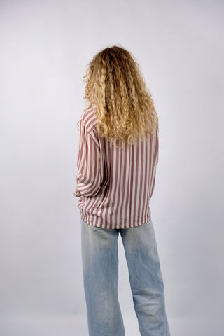 80s Schluppenbluse aus Seidenmischung mit Blockstreifen in Mauve und Cremeweiß – wir empfehlen die Bluse einer M bis L je nach gewünschter Passform