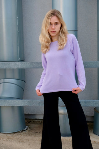 Weicher 90s/00s Basic Pullover in Flieder mit gerippten Raglan-Ärmeln – entspricht ca. einer S/M