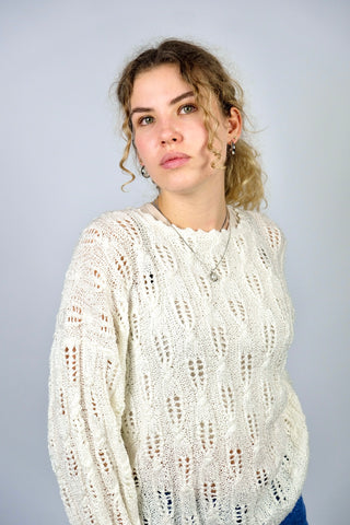 Handmade 80s Pullover in (Creme)weiß mit schönem Lochstrickmuster, ca. von einer S bis L tragbar je nach gewünschter Passform