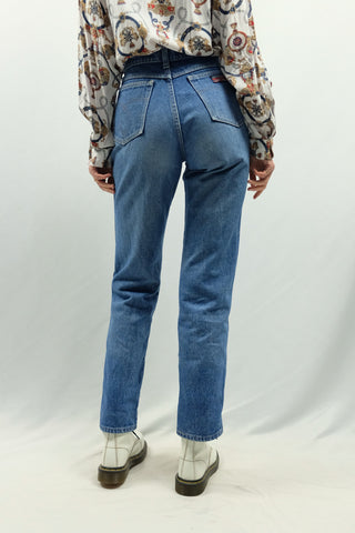 Vintage 90s Mid Waist Slimfit Straight Leg Jeans - M